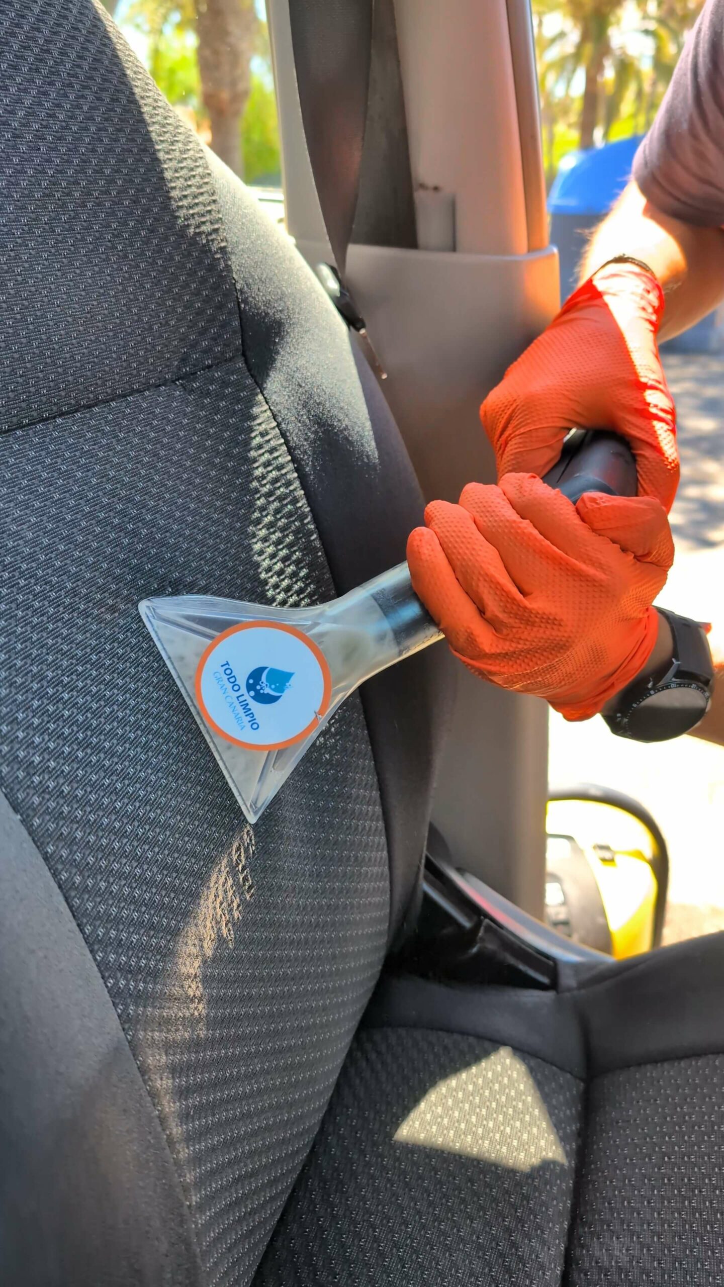 Limpieza-de-coche-Playa-del-inglés (20) (1)